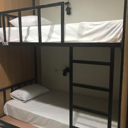 Hostel Cha Cha Cha Pattaya Zewnętrze zdjęcie